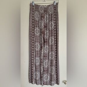 Lotus and Luna Nosara Wide Leg Pants Size Medium 100% Rayon